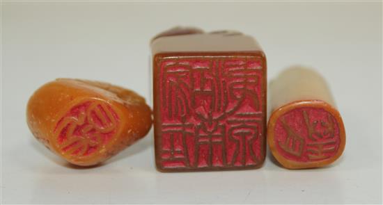 Three Chinese stone seals, 6.3 x 1.8cm (3)